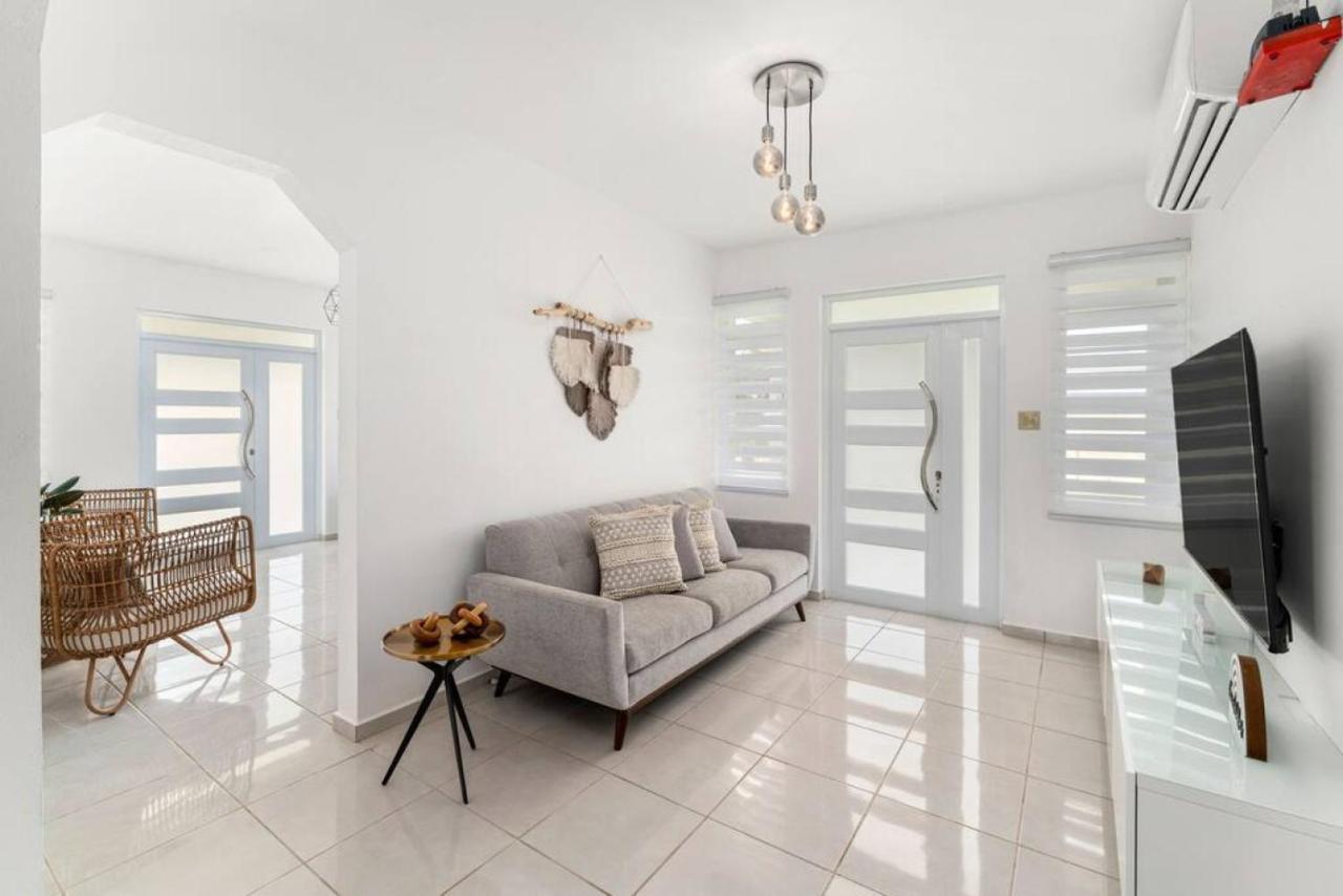 Casa Catalina - 11 Min From Bqn Villa Aguacate Luaran gambar